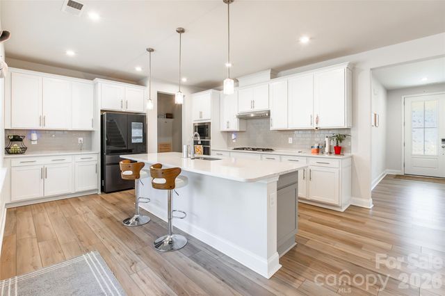 115 Hadley Court, Mooresville, NC 28115