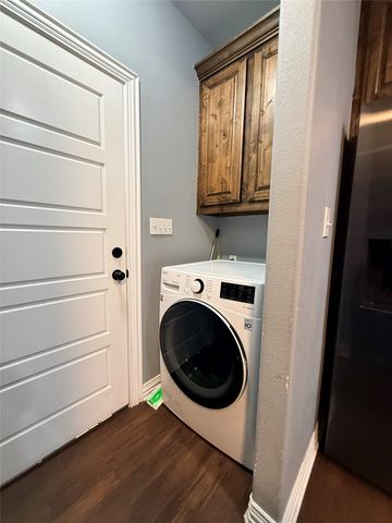 521 S Montgomery Street, Sherman, TX 75090