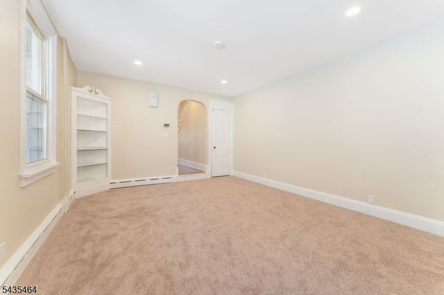 441 S Main St, Phillipsburg Town, NJ 08865