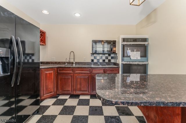 441 S Main St, Phillipsburg Town, NJ 08865