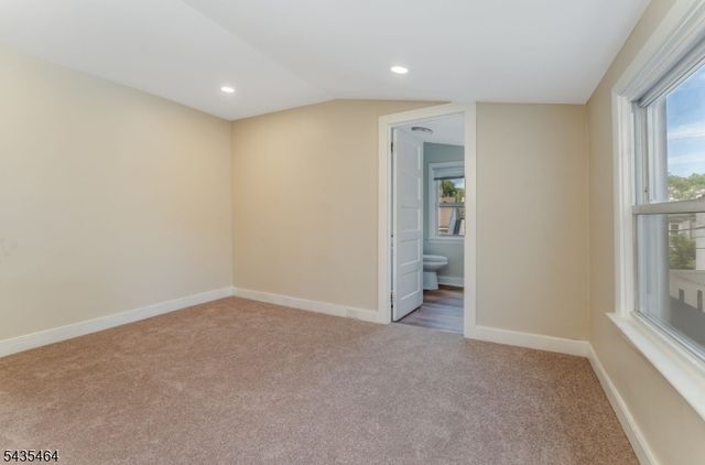 441 S Main St, Phillipsburg Town, NJ 08865