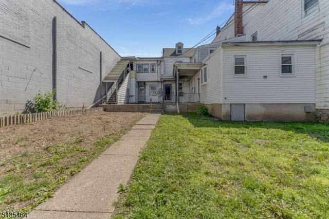 441 S Main St, Phillipsburg Town, NJ 08865
