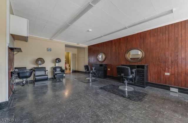 441 S Main St, Phillipsburg Town, NJ 08865