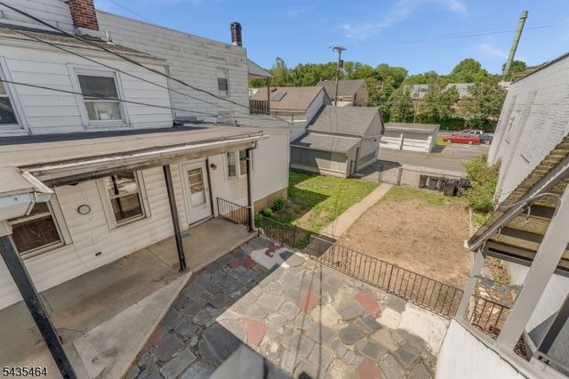 441 S Main St, Phillipsburg Town, NJ 08865