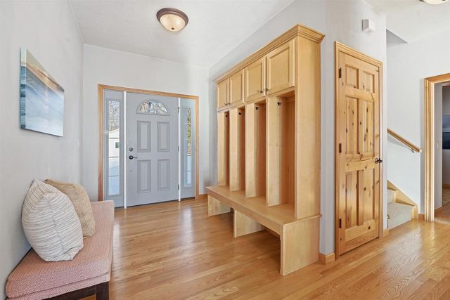 W6537 FIRELANE 8, Menasha, WI 54952