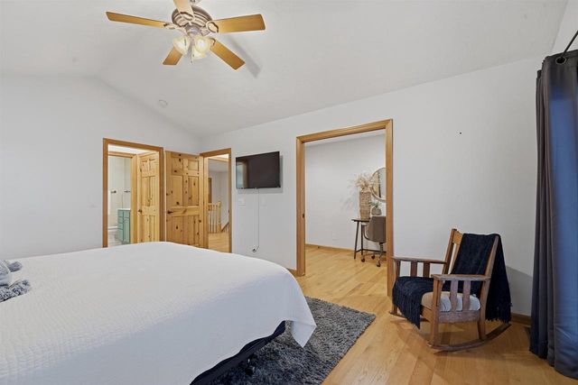 W6537 FIRELANE 8, Menasha, WI 54952