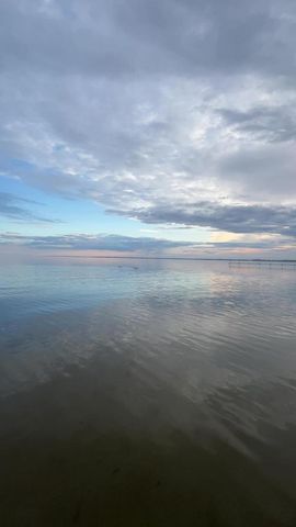 W6537 FIRELANE 8, Menasha, WI 54952