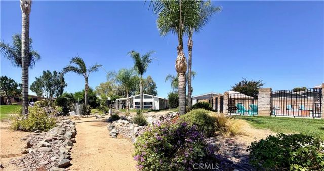 1392 Lodgepole Drive, Hemet, CA 92545