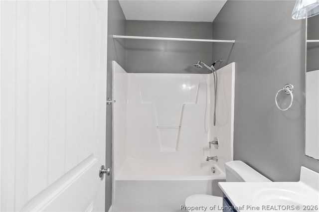 720 Camwheel Drive, Hope Mills, NC 28348