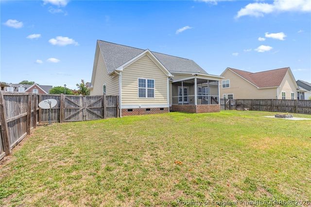 720 Camwheel Drive, Hope Mills, NC 28348