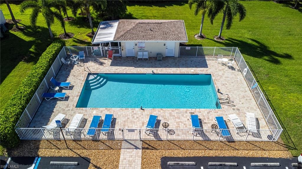 13135 Broadhurst LOOP 601, FORT MYERS, FL 33919 — photo 2