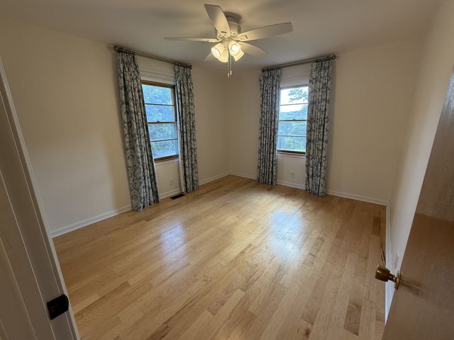 81 County House Cir, Carthage, TN 37030