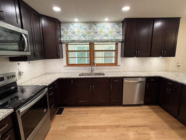 81 County House Cir, Carthage, TN 37030