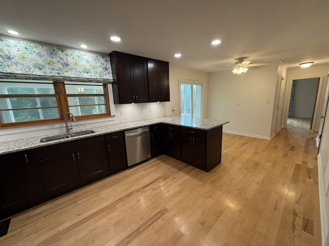 81 County House Cir, Carthage, TN 37030