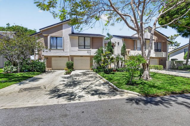 6062 Glendale Drive, Boca Raton, FL 33433