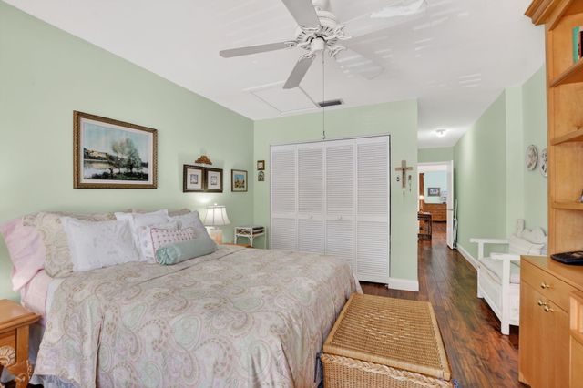 6062 Glendale Drive, Boca Raton, FL 33433