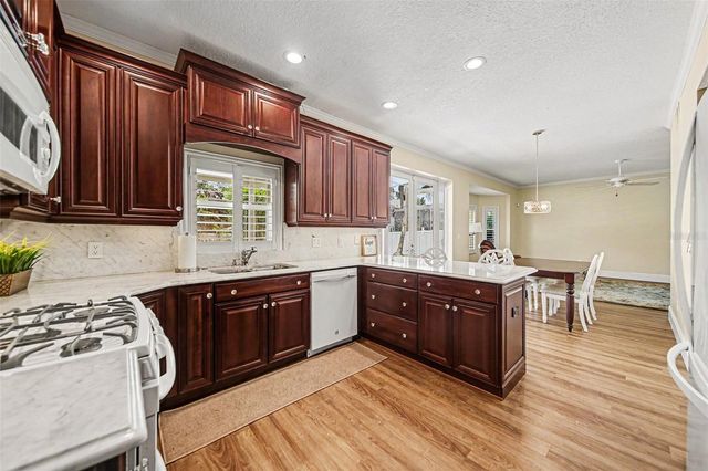 2429 TURNBERRY DRIVE, Oviedo, FL 32765