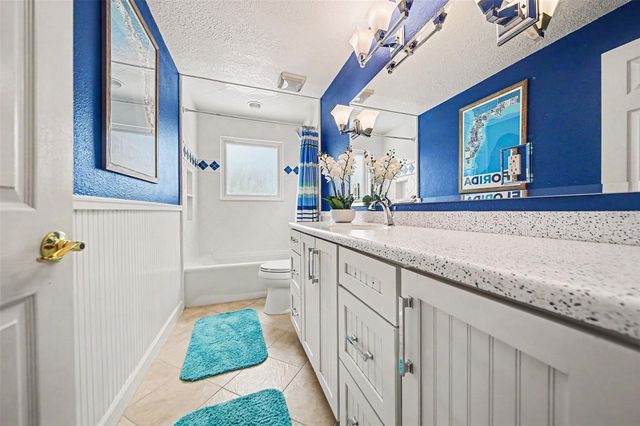2429 TURNBERRY DRIVE, Oviedo, FL 32765