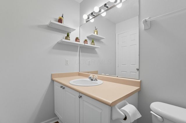 5730 Colts Gate Drive, 43, New Albany, OH 43054