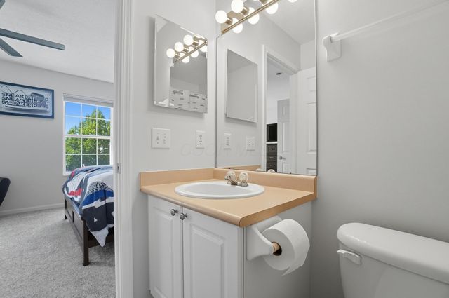 5730 Colts Gate Drive, 43, New Albany, OH 43054