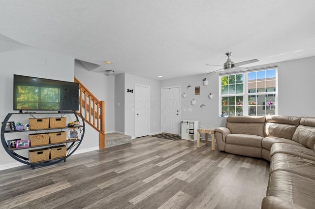 5730 Colts Gate Drive, 43, New Albany, OH 43054