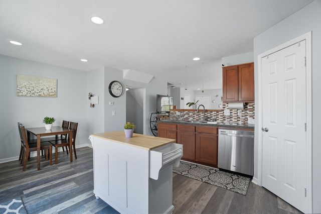 5730 Colts Gate Drive, 43, New Albany, OH 43054