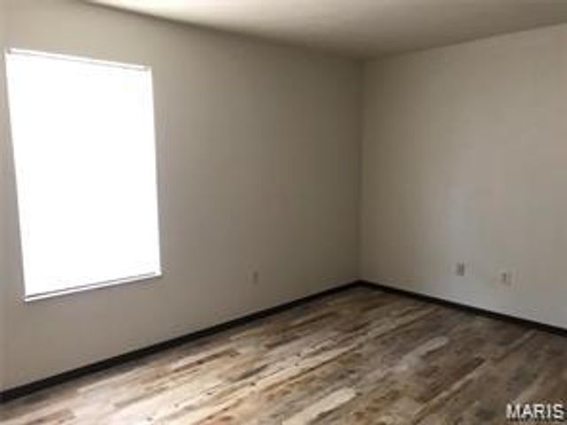 714 Oxen Drive, Belleville, IL 62221