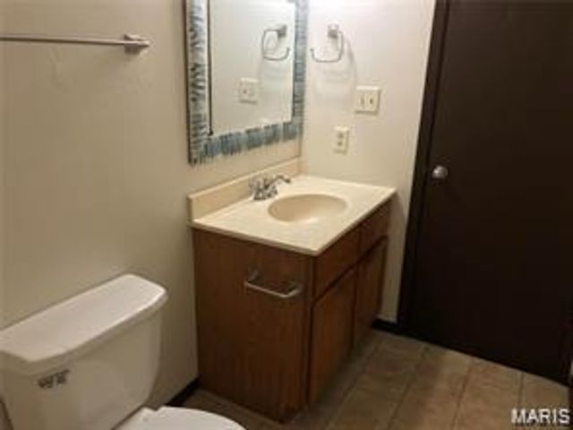 714 Oxen Drive, Belleville, IL 62221