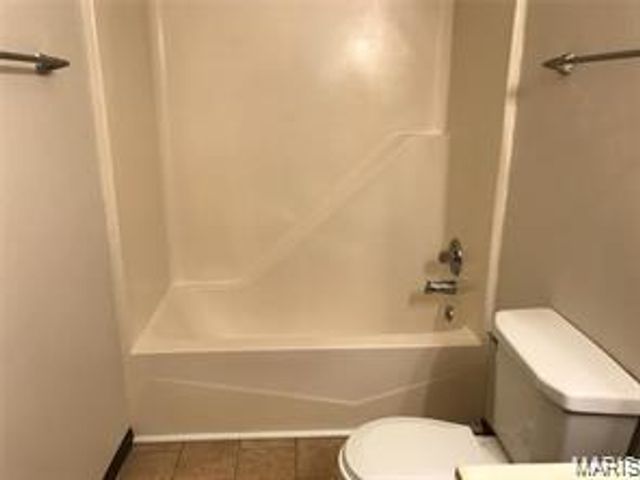 714 Oxen Drive, Belleville, IL 62221