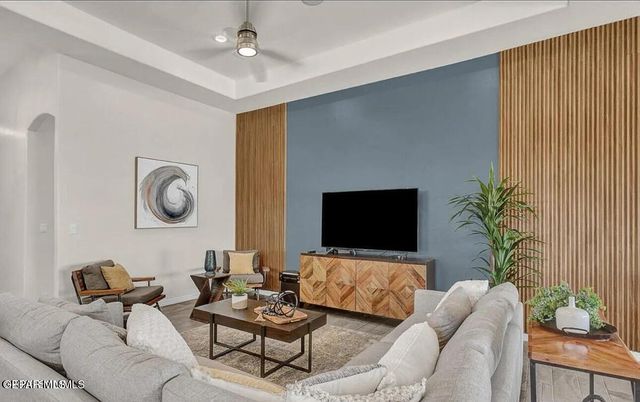 6951 Levee Circle Circle, El Paso, TX 79932