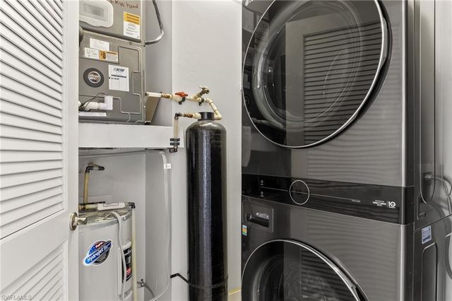 25000 Cypress Hollow CT # 101, Bonita Springs, FL 34134