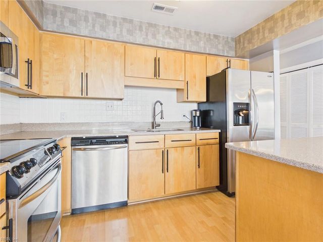 2226 Vista CIR, Virginia Beach, VA 23451