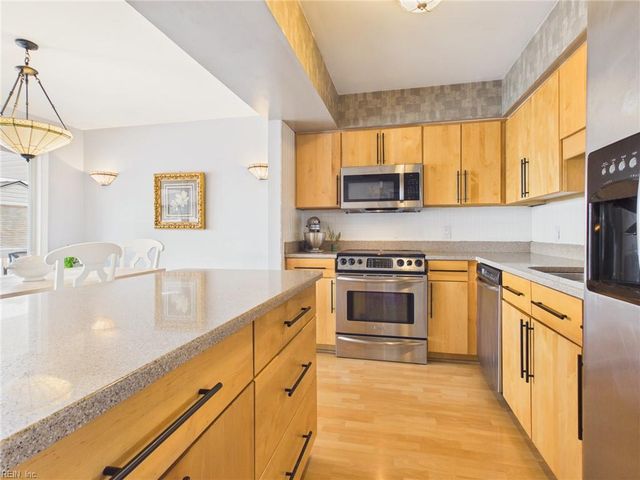 2226 Vista CIR, Virginia Beach, VA 23451