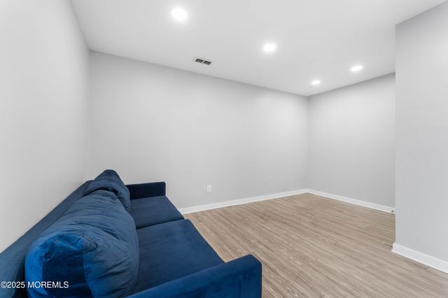 129 Van Buren Avenue, Lakewood, NJ 08701