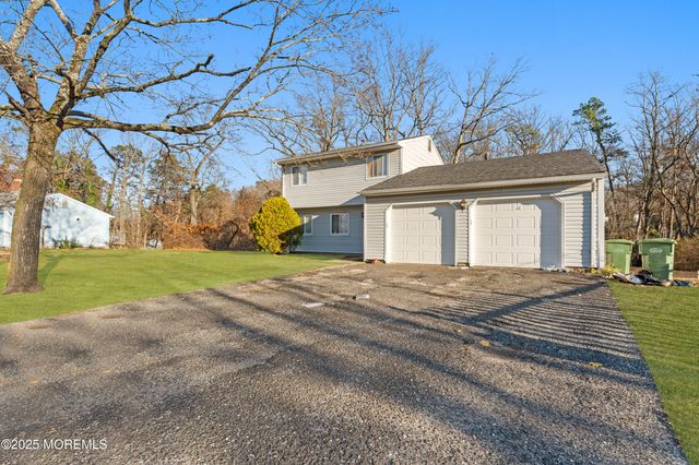 129 Van Buren Avenue, Lakewood, NJ 08701