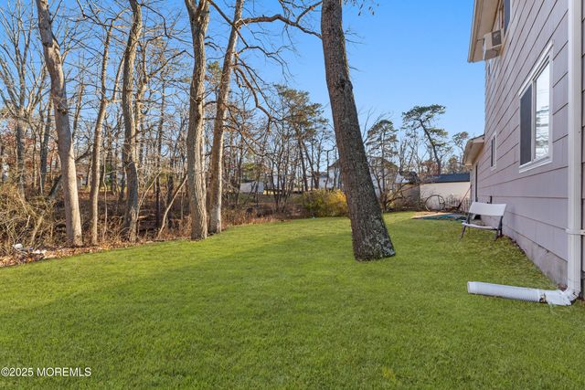 129 Van Buren Avenue, Lakewood, NJ 08701