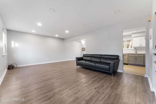 129 Van Buren Avenue, Lakewood, NJ 08701