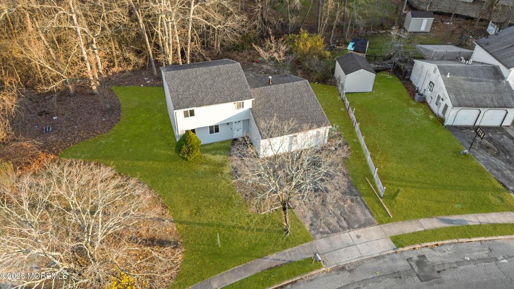 129 Van Buren Avenue, Lakewood, NJ 08701