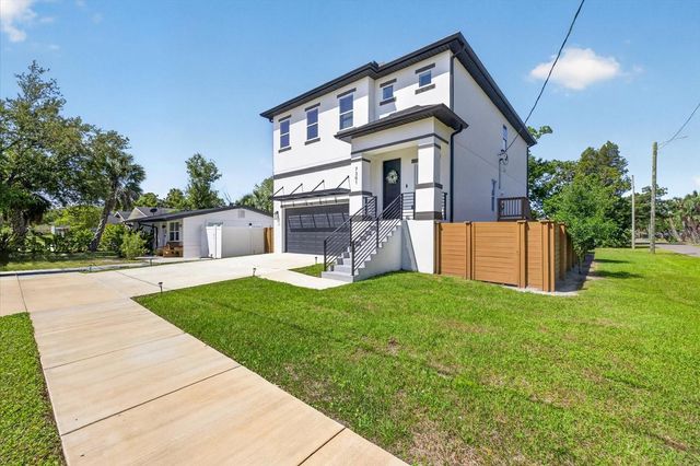 7301 S ELLIOTT STREET, Tampa, FL 33616