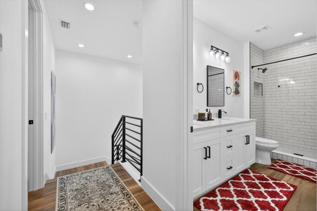 7301 S ELLIOTT STREET, Tampa, FL 33616