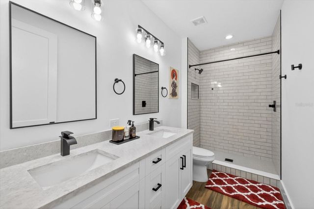 7301 S ELLIOTT STREET, Tampa, FL 33616