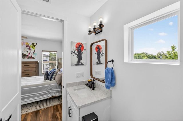 7301 S ELLIOTT STREET, Tampa, FL 33616