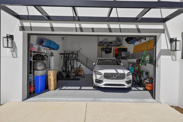 7301 S ELLIOTT STREET, Tampa, FL 33616