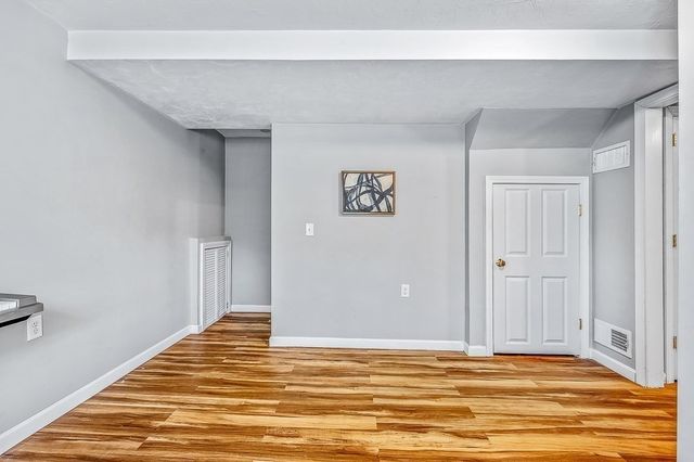 1 Dunia Ln 1, Northborough, MA 01532