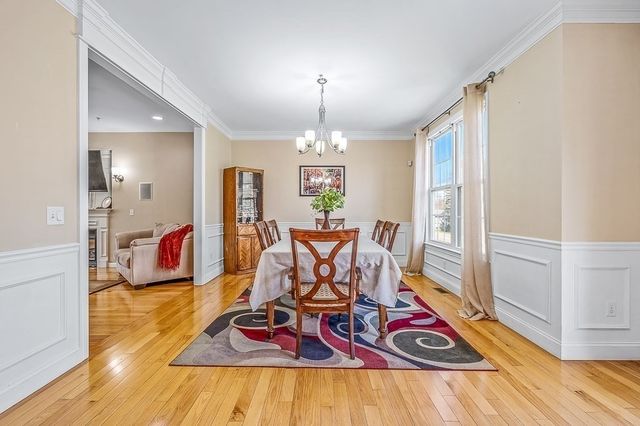 1 Dunia Ln 1, Northborough, MA 01532