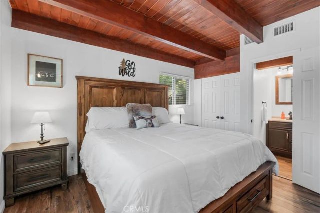 5243 Desert View, Wrightwood, CA 92397
