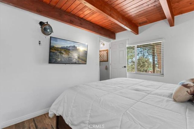 5243 Desert View, Wrightwood, CA 92397