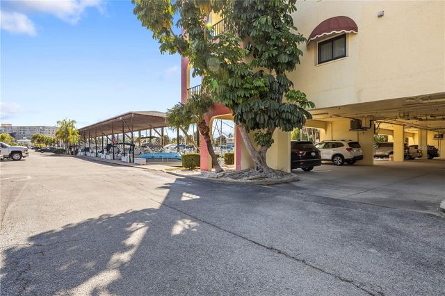 1750 HARBOR PLACE S 202, South Pasadena, FL 33707