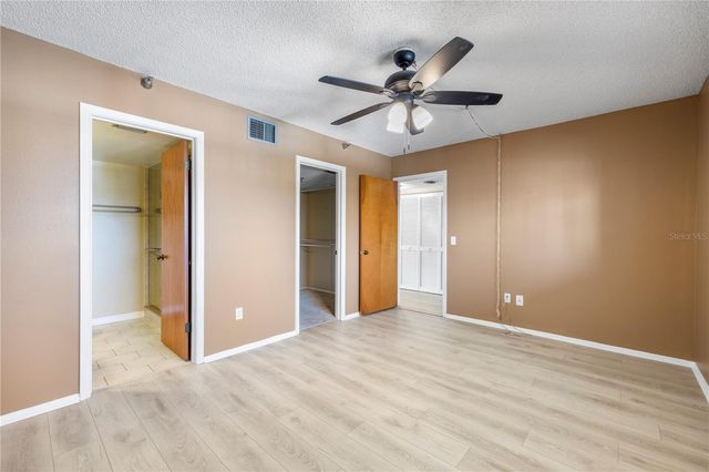 1750 HARBOR PLACE S 202, South Pasadena, FL 33707