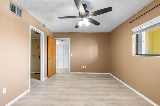 1750 HARBOR PLACE S 202, South Pasadena, FL 33707